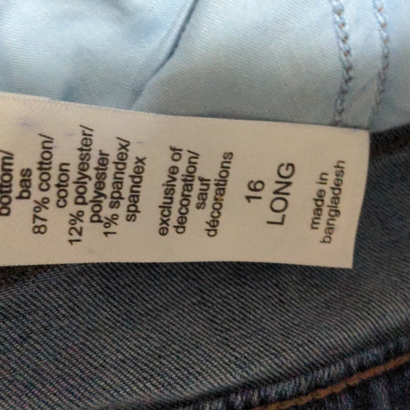 Size 16 long jeans from Maurice's - Picture 2 of 3